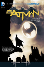 Load image into Gallery viewer, Batman (New 52) Vol. 6 : Graveyard Shift
